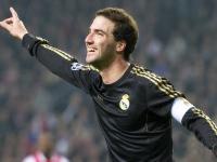 FB体育官网-楚阿梅尼数据全面爆炸引领战术革命，安哥拉式强压如何让德国战车失灵？