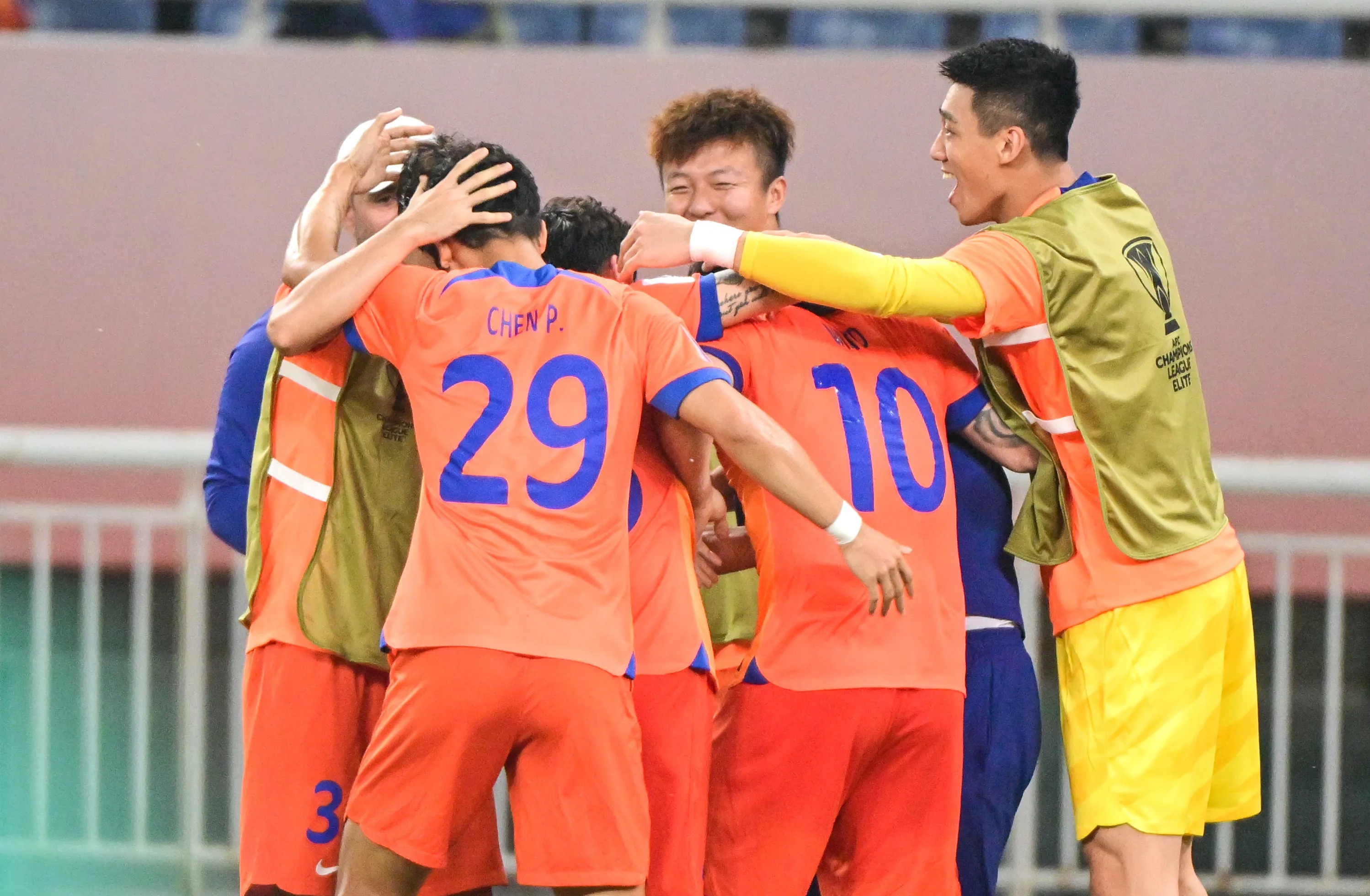 战略调整!中超球队全线变阵,备战下一场对决 战略调整!中超球队全线变阵,备战下一场对决