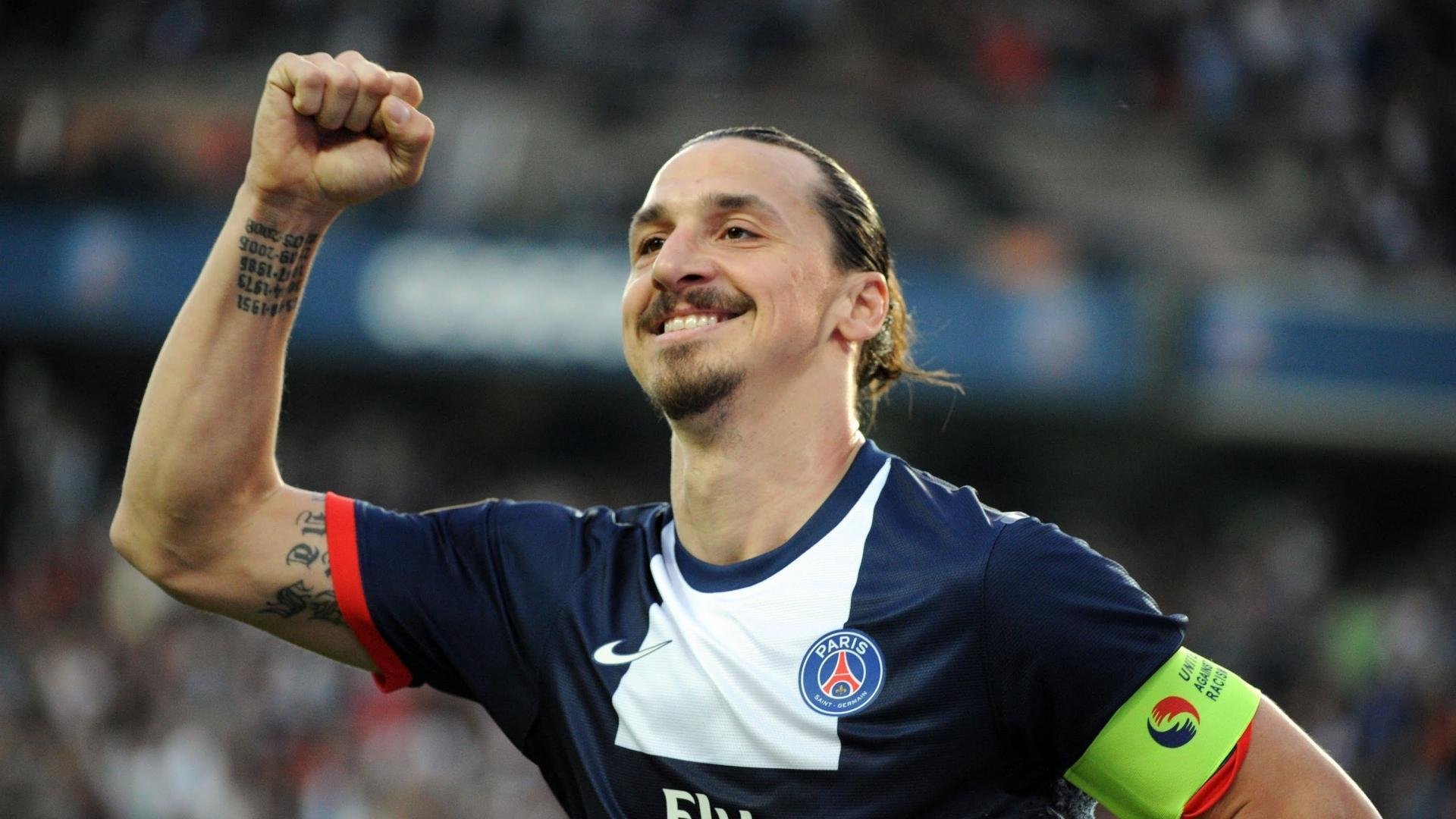 姆巴佩闪电撕裂防线，雷恩末节神兵天降，法国险胜荷兰晋级四强