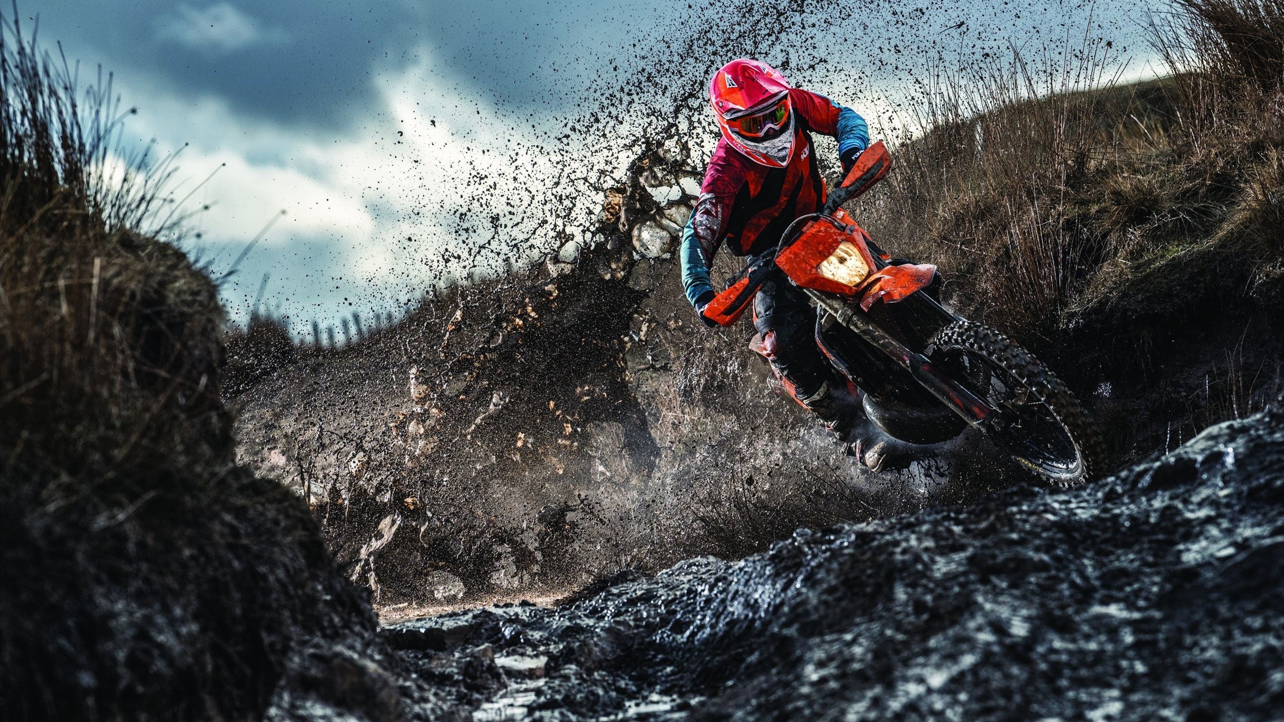 德甲争冠战之夜,坎特关键时刻站出来,改写历史的铁腰