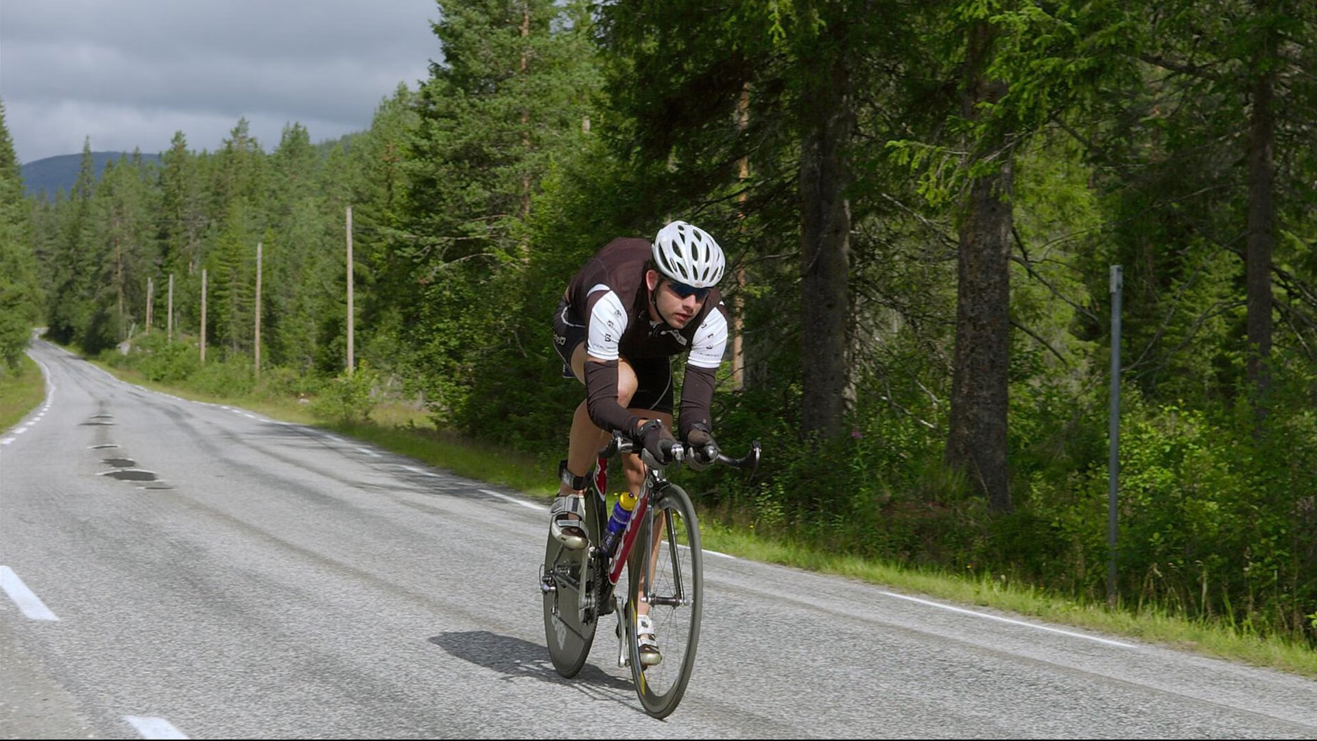 广厦队对阵森林狼，保罗进攻端无人可挡