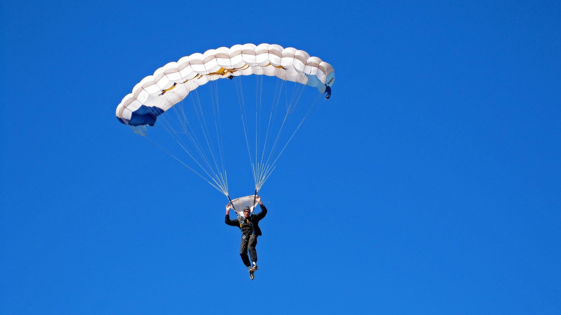 当安菲尔德风暴席卷王子公园，维尼修斯导演胜利，利物浦横扫巴黎启示录