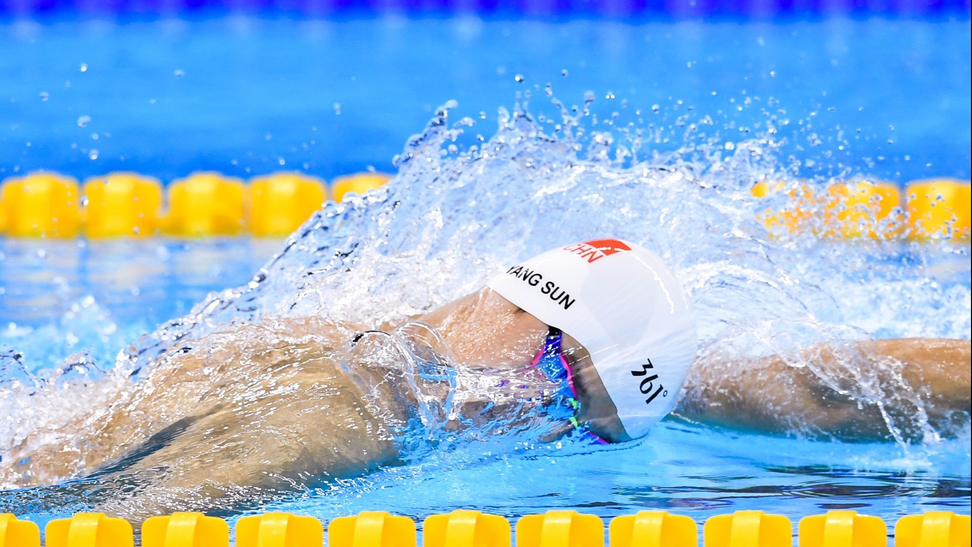 鹿鸣震天，当易建联在冷血时刻撕碎骑士的野心—一场关于唯一性的篮球史诗